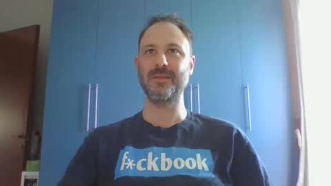 mravocado6 online show from 8, 4, 2026