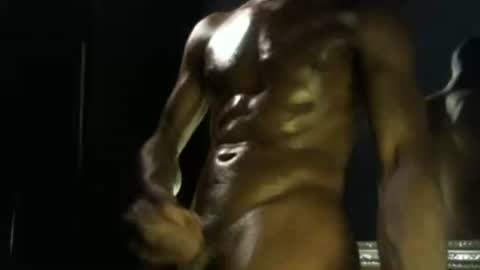 MrBigDiQ1 online show from 10, 3, 2025