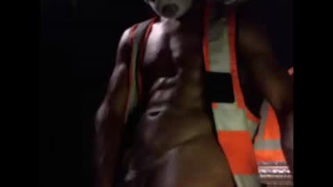 MrBigDiQ1 online show from 10, 3, 2025