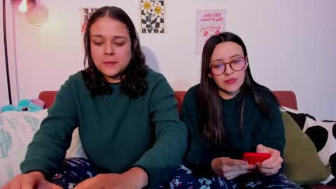 Laura online show from 24, 4, 2026