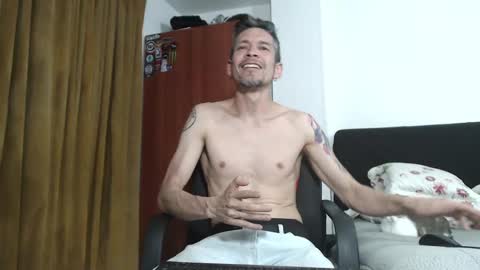 Snapshot of mrcock_col chatting on 18, 1, 2025 mrcock_col online show from 18, 1, 2025