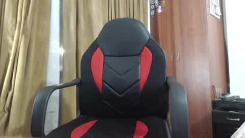 Snapshot of mrcock_col chatting on 19, 1, 2025 mrcock_col online show from 19, 1, 2025