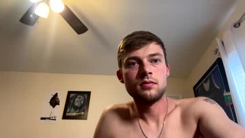 Snapshot of mrcoolguy68 chatting on 8, 9, 2025 mrcoolguy68 online show from 8, 9, 2025