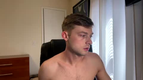 mrcoolguy68 online show from 10, 7, 2026
