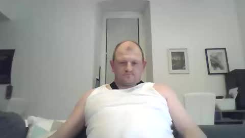 Snapshot of mrhotsex69 chatting on 21, 4, 2026 mrhotsex69 online show from 21, 4, 2026