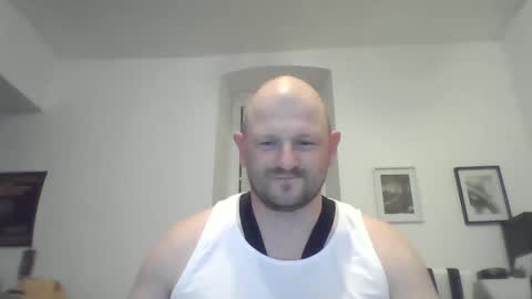Snapshot of mrhotsex69 chatting on 1, 5, 2026 mrhotsex69 online show from 1, 5, 2026