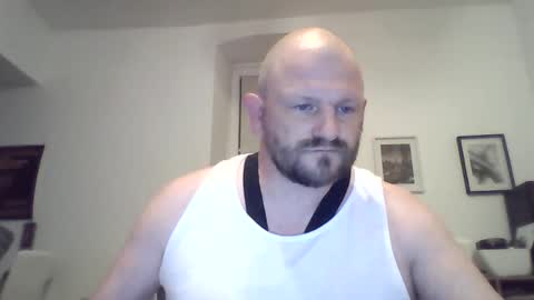 Snapshot of mrhotsex69 chatting on 30, 5, 2026 mrhotsex69 online show from 30, 5, 2026