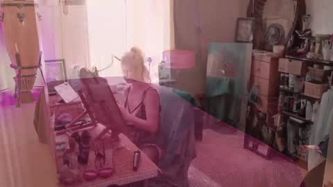 Snapshot of mrjandmrsj2014 chatting on 21, 5, 2026 Mr Mrs J online show from 21, 5, 2026