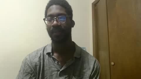 Snapshot of mrlonely1995 chatting on 30, 12, 2024 or Terrance Sometimes Lil Tease online show from 30, 12, 2024
