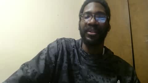Snapshot of mrlonely1995 chatting on 2, 1, 2025 or Terrance Sometimes Lil Tease online show from 2, 1, 2025