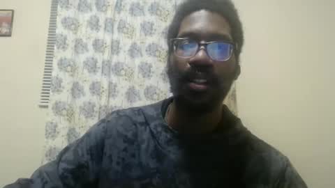 Snapshot of mrlonely1995 chatting on 14, 2, 2025 or Terrance Sometimes Lil Tease online show from 14, 2, 2025