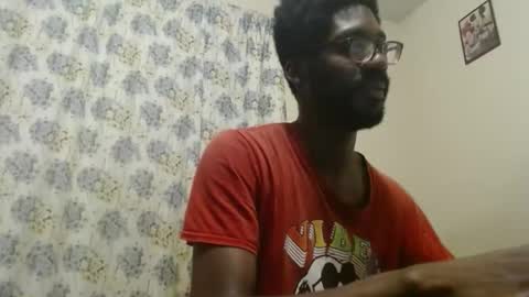 Snapshot of mrlonely1995 chatting on 17, 10, 2025 or Terrance Sometimes Lil Tease online show from 17, 10, 2025
