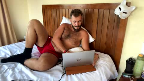 Max online show from 20, 4, 2026