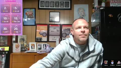 Snapshot of mrmojo704 chatting on 2, 2, 2025 MrMojo704 online show from 2, 2, 2025
