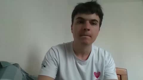 Snapshot of mrpine504 chatting on 5, 4, 2026 mrpine504 online show from 5, 4, 2026