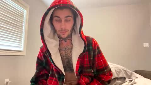 Snapshot of mrrheavycock chatting on 27, 11, 2025 mrrheavycock online show from 27, 11, 2025