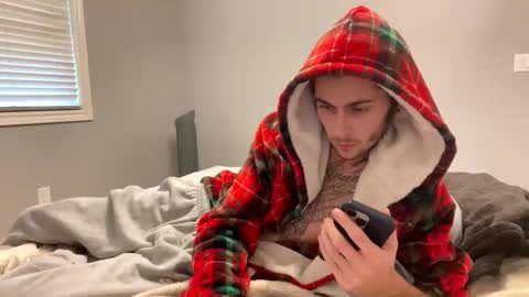 Snapshot of mrrheavycock chatting on 28, 11, 2025 mrrheavycock online show from 28, 11, 2025