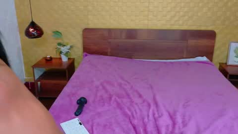 mrs_buttocks online show from 6, 3, 2025