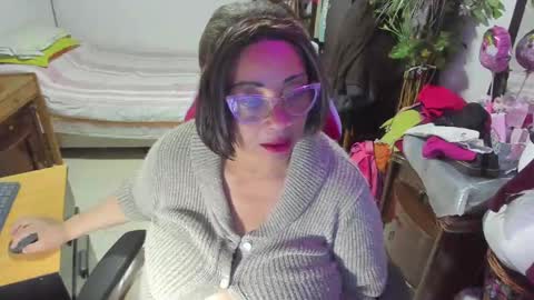 mrs_mommy online show from 7, 3, 2025