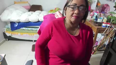 mrs_mommy online show from 1, 10, 2025