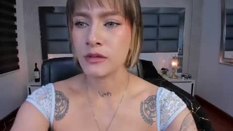Snapshot of mrs_regina_clk chatting on 10, 6, 2026 Regina online show from 10, 6, 2026
