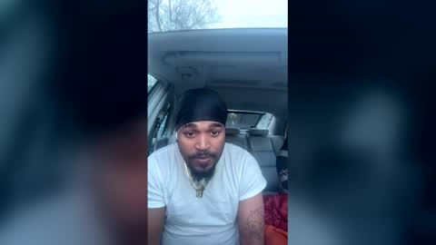 Snapshot of mrsastisfied18 chatting on 15, 1, 2026 mrsastisfied18 online show from 15, 1, 2026