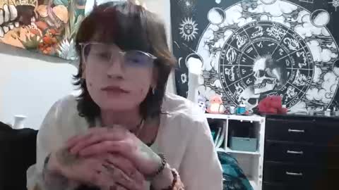 Snapshot of mrsemilyrose chatting on 14, 10, 2025 MrsEmilyRose online show from 14, 10, 2025