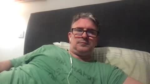 Snapshot of mrsensible chatting on 4, 3, 2026 Mr Sensible online show from 4, 3, 2026