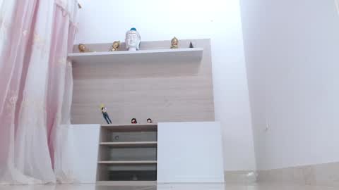 Tell me Katty  online show from 8, 1, 2025