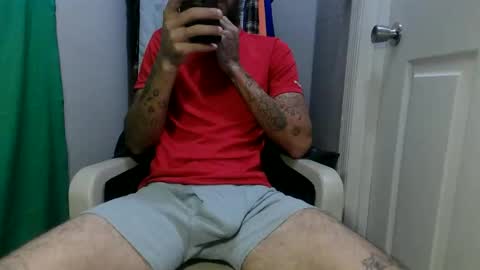 Snapshot of mrstretchlong chatting on 4, 11, 2025 mrstretchlong online show from 4, 11, 2025