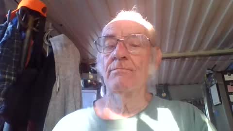 Snapshot of mrsubman chatting on 5, 7, 2026 Chuck online show from 5, 7, 2026