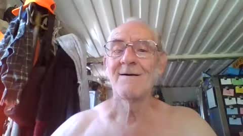 Snapshot of mrsubman chatting on 16, 7, 2026 Chuck online show from 16, 7, 2026