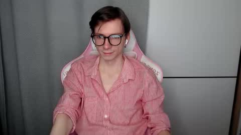 Shy Boy  online show from 1, 12, 2025