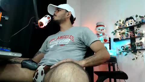 Snapshot of mrvgs chatting on 25, 5, 2026 Mr Vgs online show from 25, 5, 2026