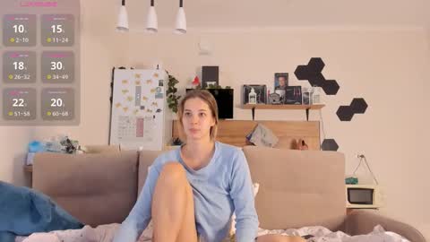 Snapshot of ms_foryou chatting on 14, 9, 2025 Ms ForYOU online show from 14, 9, 2025