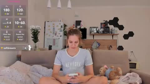 Snapshot of ms_foryou chatting on 2, 10, 2025 Ms ForYOU online show from 2, 10, 2025