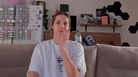 Ms ForYOU online show from 21, 11, 2025