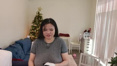Snapshot of ms_mochii chatting on 26, 6, 2026 R o r i SnapChat heyroriv2 wednesday - sunday Noon oclock mountain - 5pm mountain online show from 26, 6, 2026