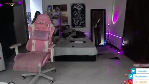 Snapshot of ms_ratuelita chatting on 16, 6, 2026 Manuela3 online show from 16, 6, 2026