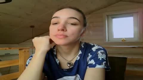 Snapshot of ms_sophiee chatting on 6, 3, 2025 ms_sophiee online show from 6, 3, 2025