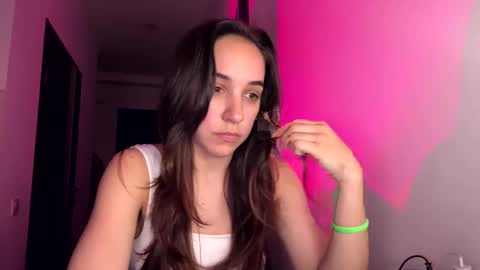 Snapshot of ms_sophiee chatting on 25, 4, 2026 ms_sophiee online show from 25, 4, 2026