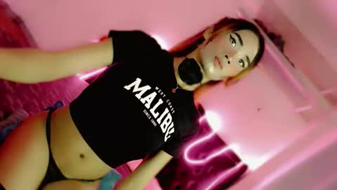 Snapshot of mscherry_ chatting on 3, 2, 2026 mscherry_ online show from 3, 2, 2026