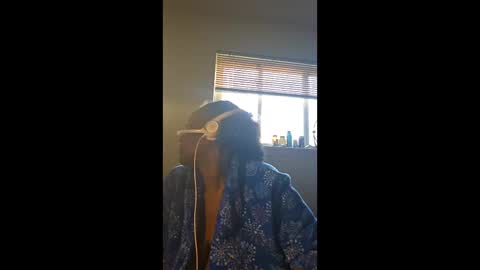 Snapshot of msmechocolate chatting on 9, 5, 2026 msmechocolate online show from 9, 5, 2026
