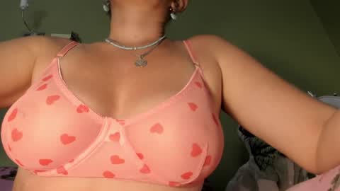 MsPurrfectLove online show from 3, 2, 2025