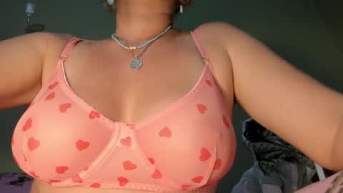 MsPurrfectLove online show from 4, 2, 2025