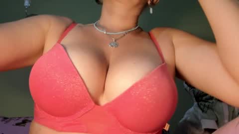 MsPurrfectLove online show from 6, 2, 2025