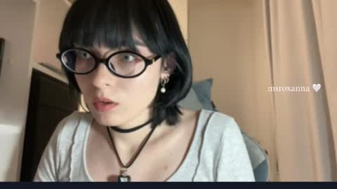 msroxanna online show from 19, 3, 2026