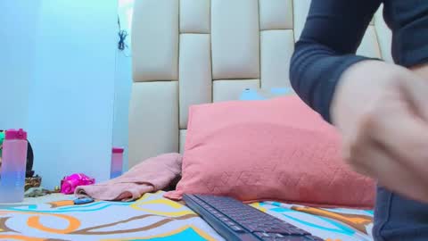 FERNANDA 3 online show from 21, 11, 2025