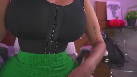 Manuela  online show from 21, 1, 2025