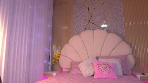 Snapshot of mssburbuja chatting on 17, 5, 2026 Manuela online show from 17, 5, 2026